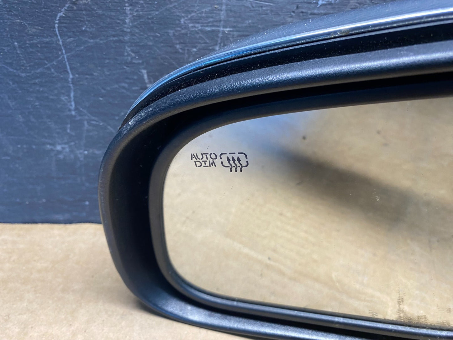 2007 2008 2009 Chrysler Aspen Left Driver LH Heated Mirror AD9720 DW3