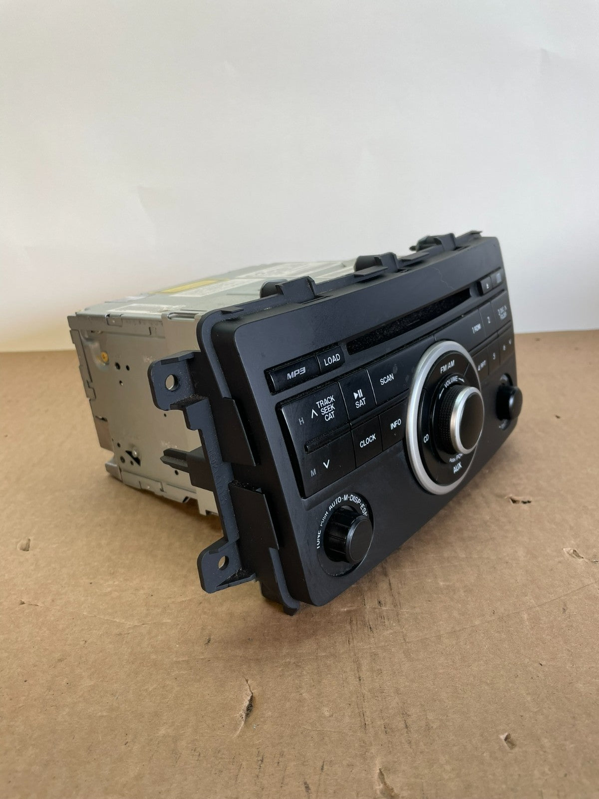 2010 2012 Mazda CX9 CX-9 Radio Stereo CD MP3 Player Screen Display AG2966 DG1