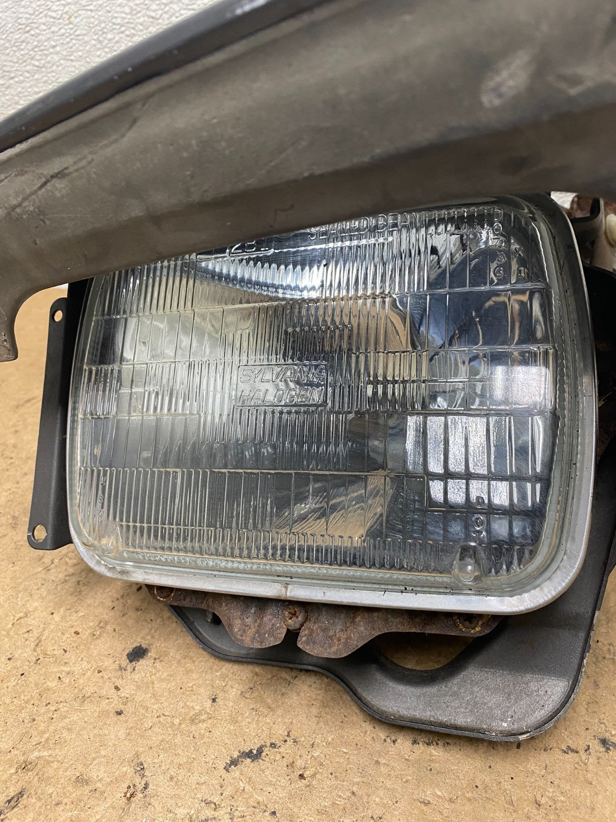 1979 to 1985 Mazda RX-7 RX7 Right Passenger Rh Headlight S9280 DG4