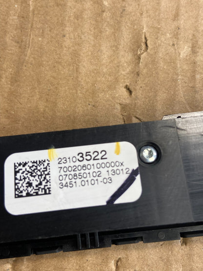2013 - 2017 Buick Enclave Center Dash Hazard Waring Multi Switch af1563 DG4