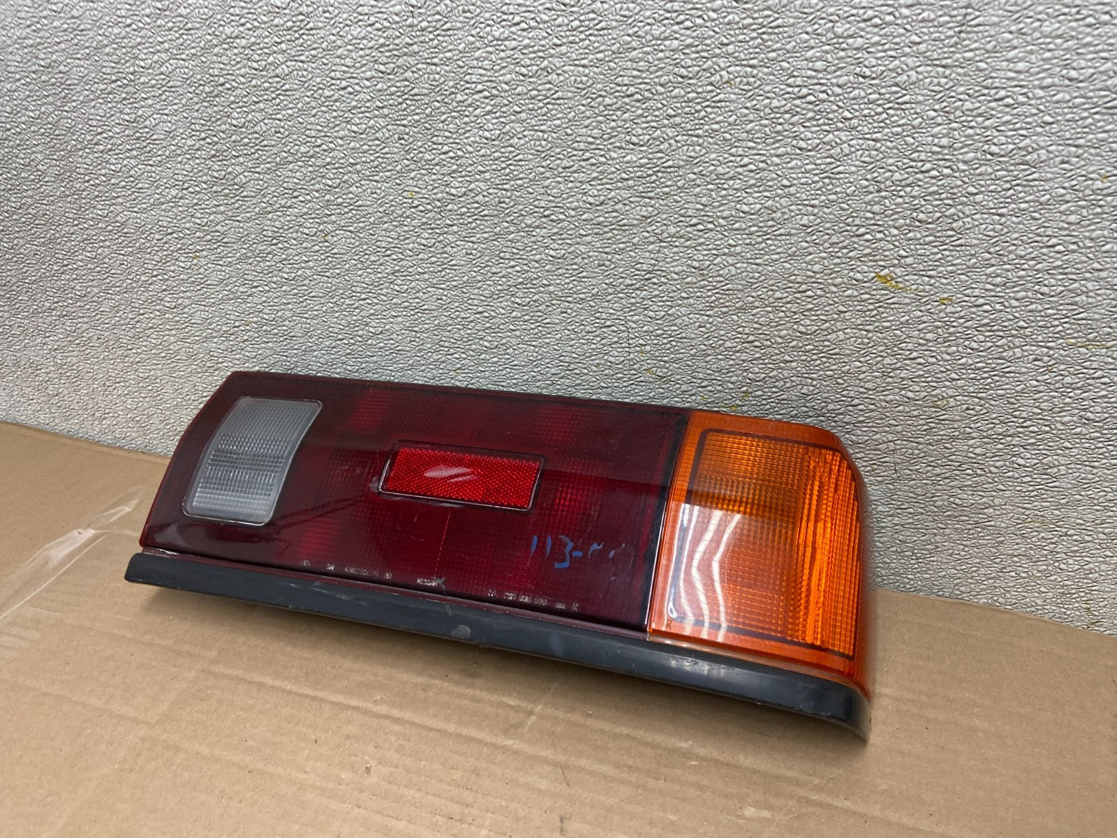 1989 1990 Nissan Sentra Right Passenger RH Side Tail Light Oem aa8675 DG1
