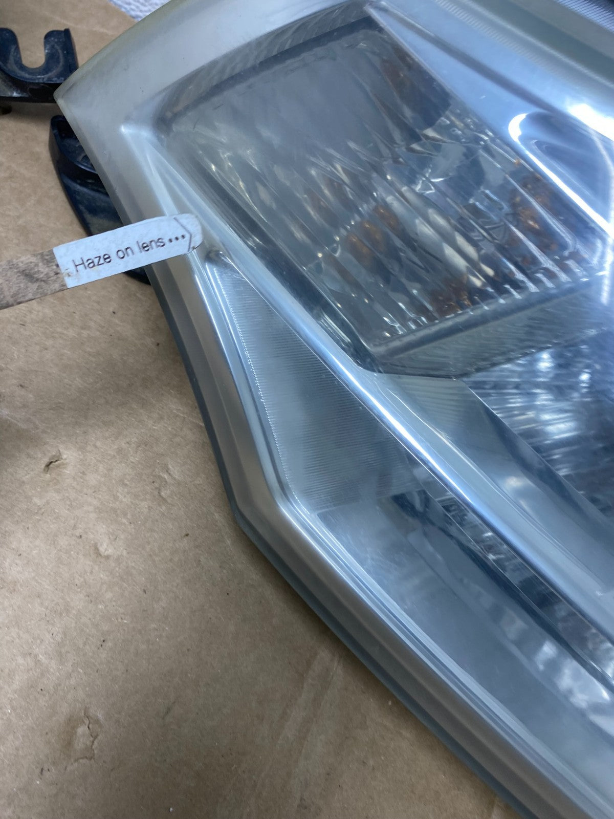2008 2009 2010 2011 Ford Focus Left+Right Headlights Halogen AG0537 DW6