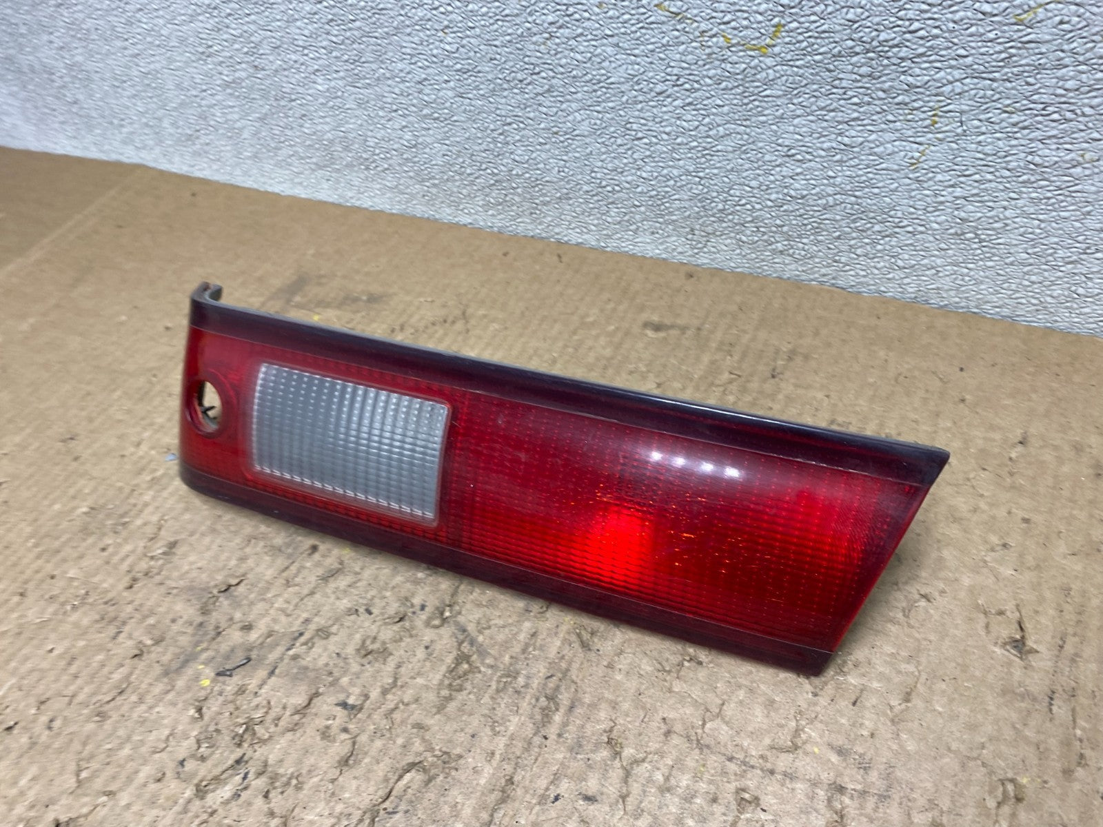 1997 1998 1999 Toyota Camry Tail Light Inner Right Passenger Oem W7860 DW1