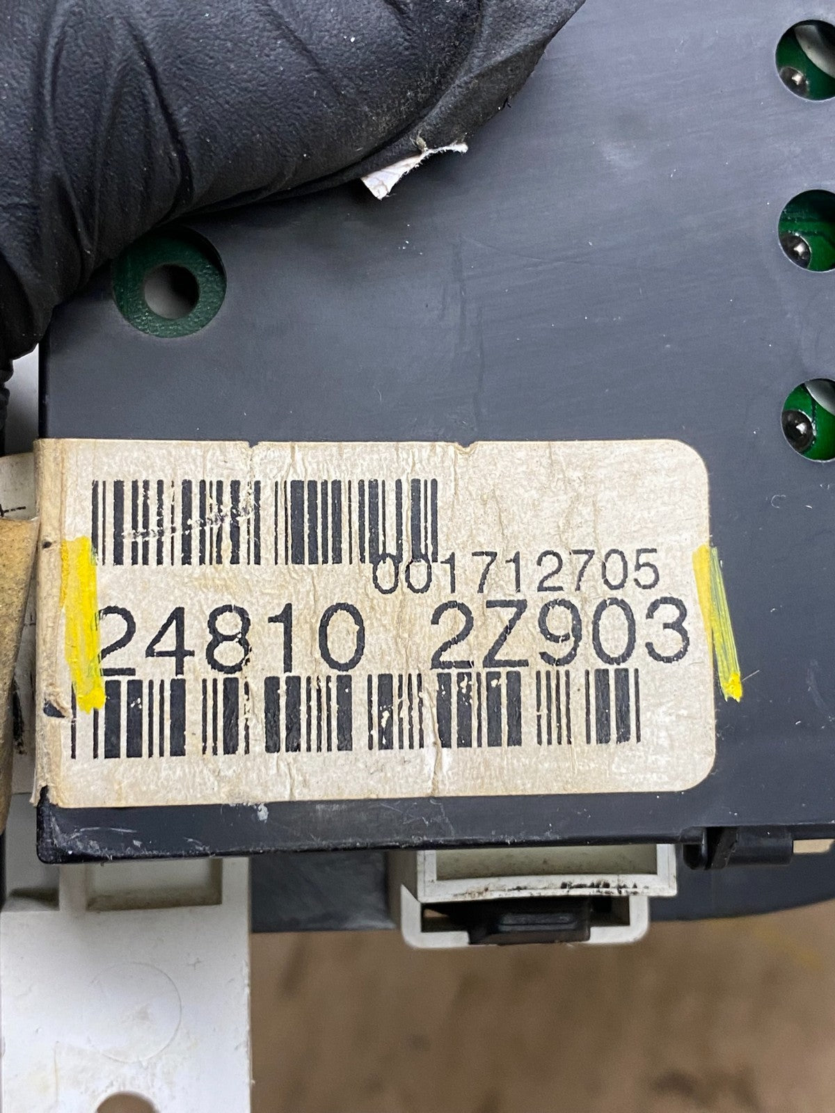 2002-2003 Nissan Pathfinder Xterra Cluster Speedometer Instrument OEM T4861 DG6