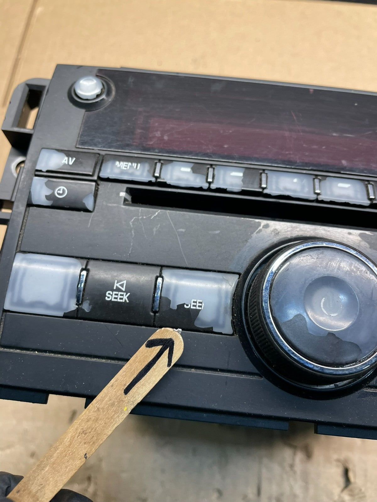 2009 to 2011 GMC Acadia Radio AM/FM CD Player Radio Oem v8745 DG1