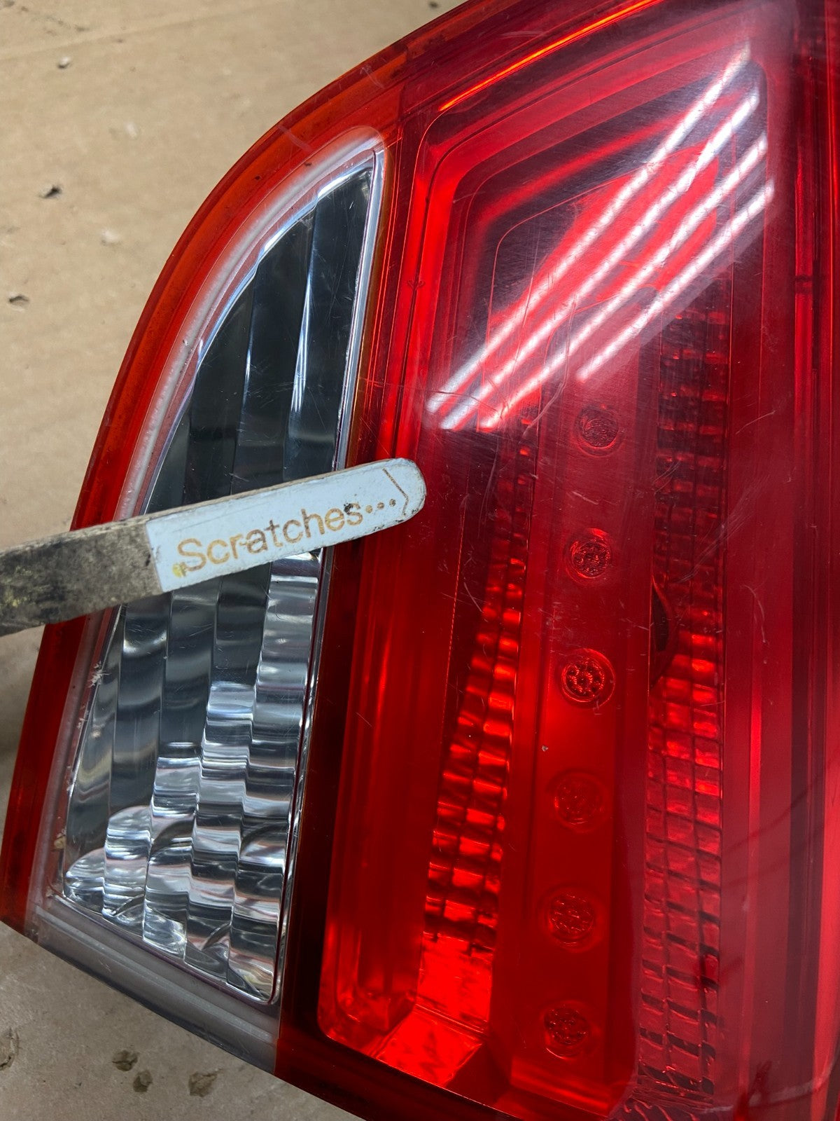 2010 to 2015 Hyundai Tucson Right Passenger RH Inner Tail Light AI8508 LK3