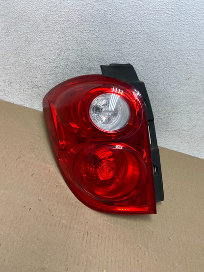 2010 to 2015 Chevrolet Equinox Left Driver Lh Side Tail Light AG5844 DW0