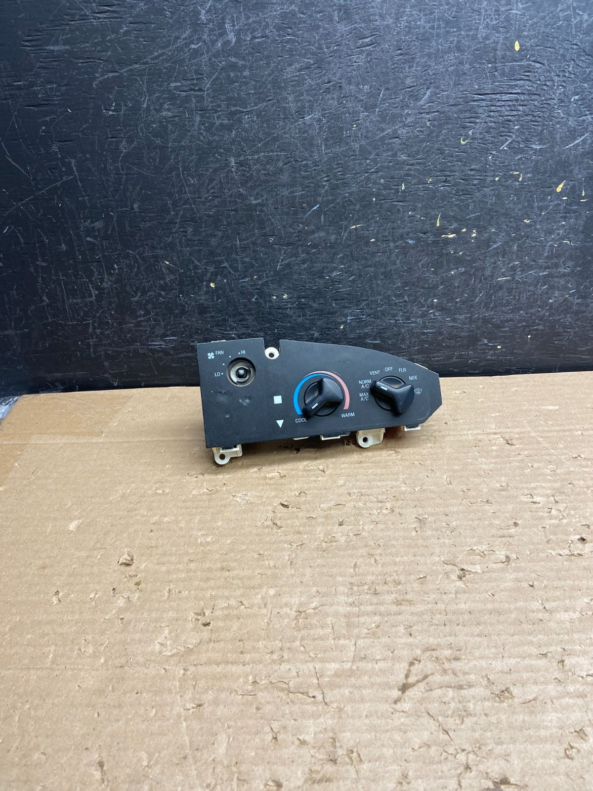 1997-2014 Ford Van Econoline E150 E250 Heater Climate Fan Control ag8531 DG0