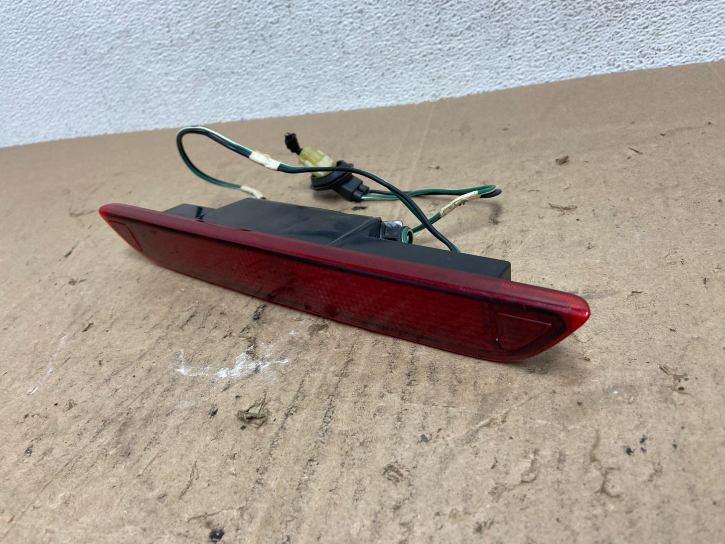 2005 to 2010 Honda Odyssey 3RD Brake Tail Light AE6478 DG1