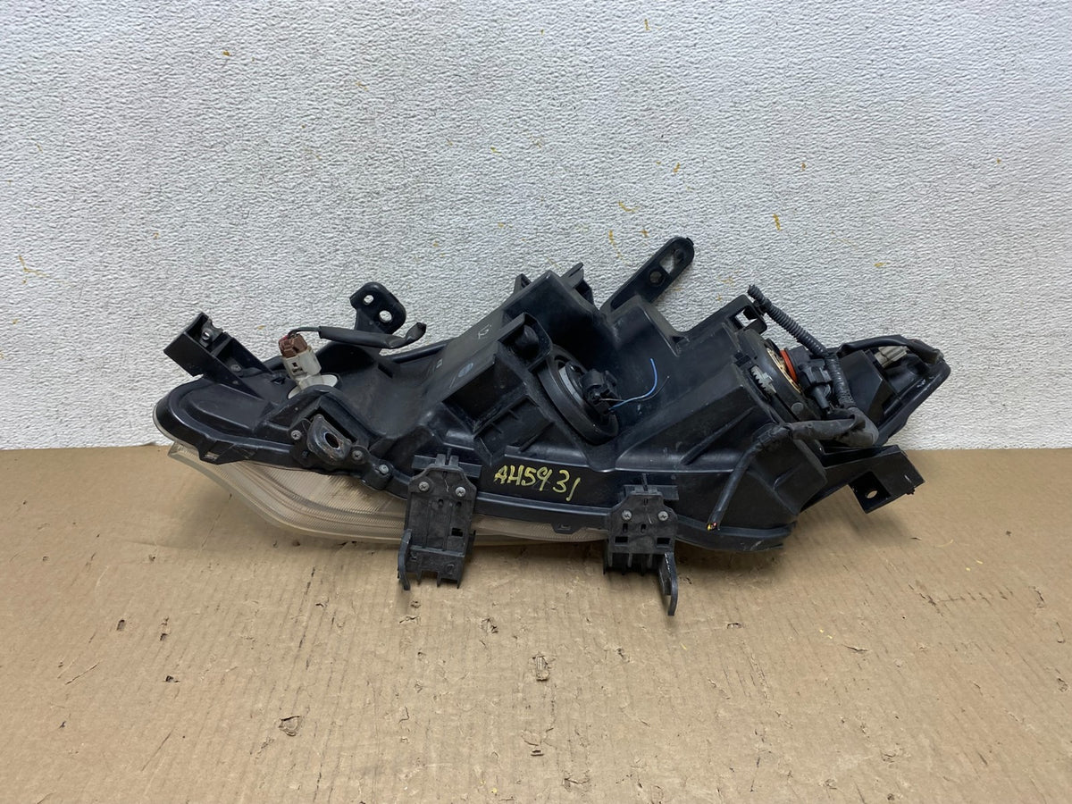 2011 to 2014 Nissan Murano Headlight Right Passenger Rh Halogen AH5931 DW6