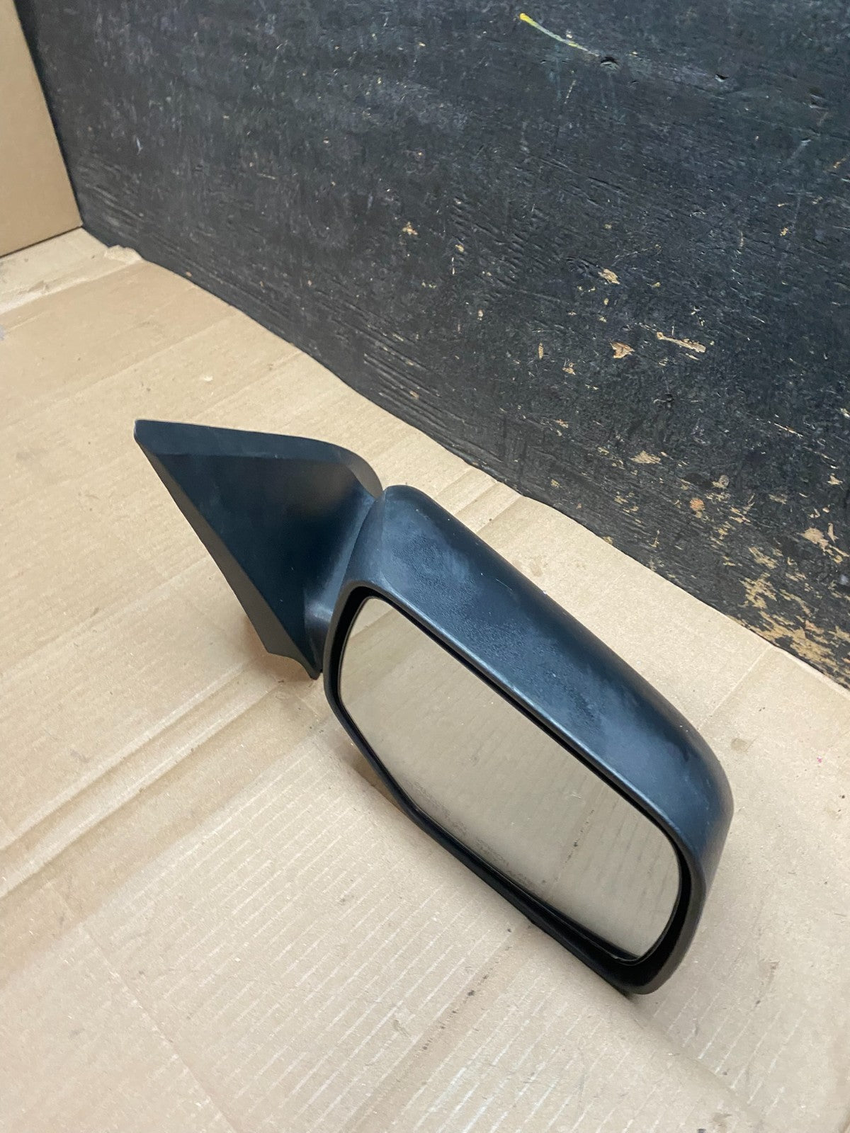 2010 to 2012 Mercury Mariner Right Passenger Heated View Door Mirror W4671 DG10