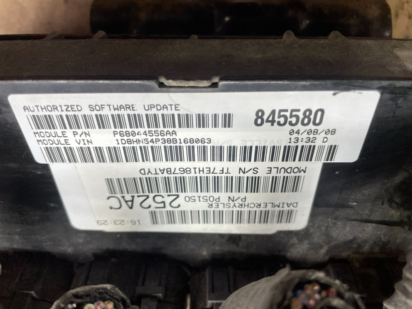 2008 2009 Caravan Town & Country 3.3L Engine Control P68044556AA ECM ac7041 DG2
