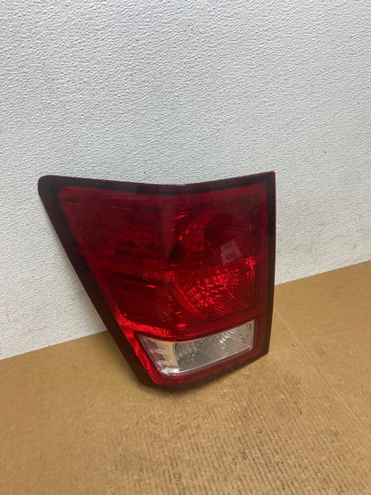 2007 to 2010 Jeep Grand Cherokee Left Driver Lh Tail Light AE0442 LK2