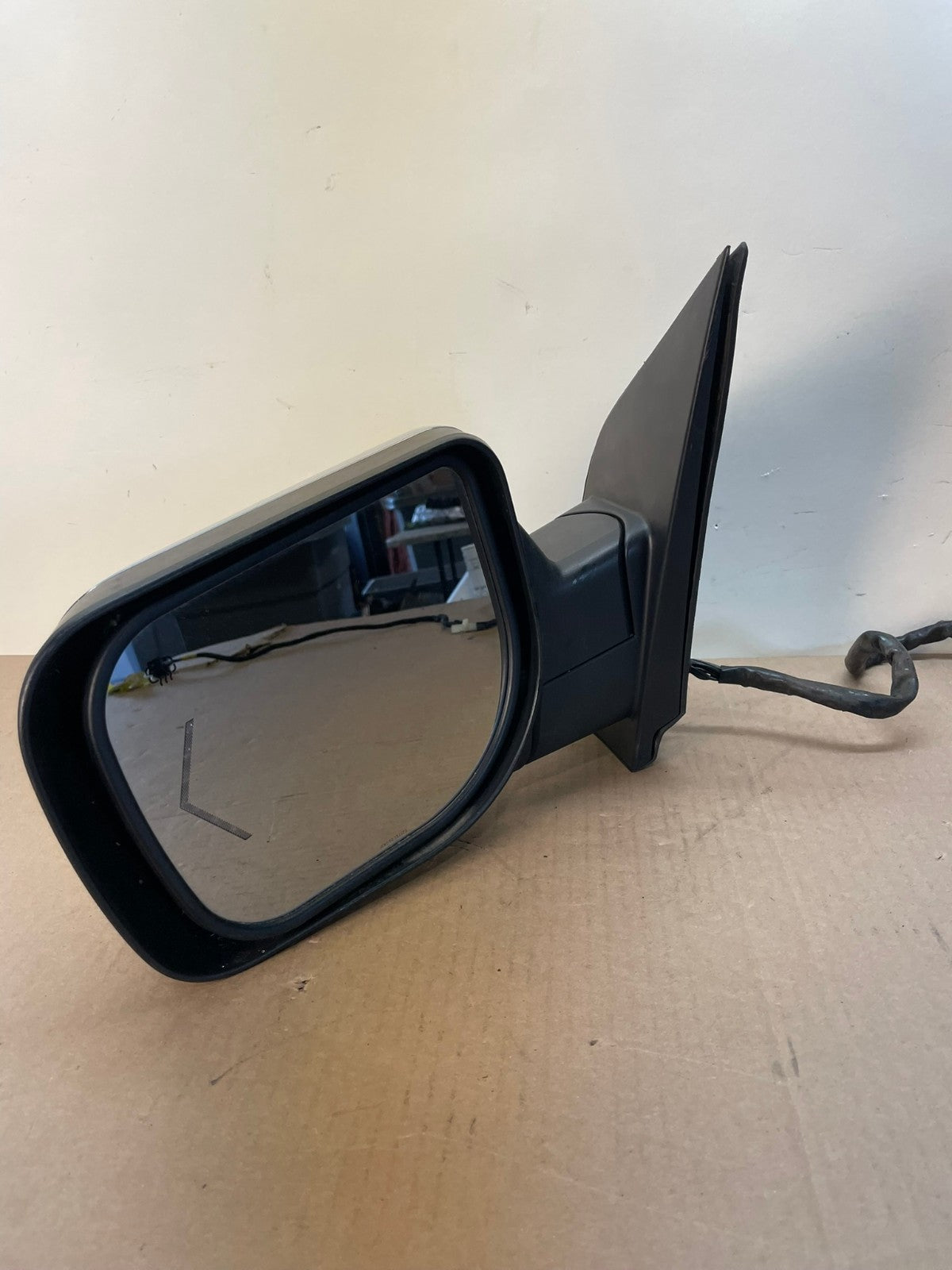 2004 - 2010 Infiniti QX56 Left Driver LH View Turn Heated Mirror AI0726 LK2