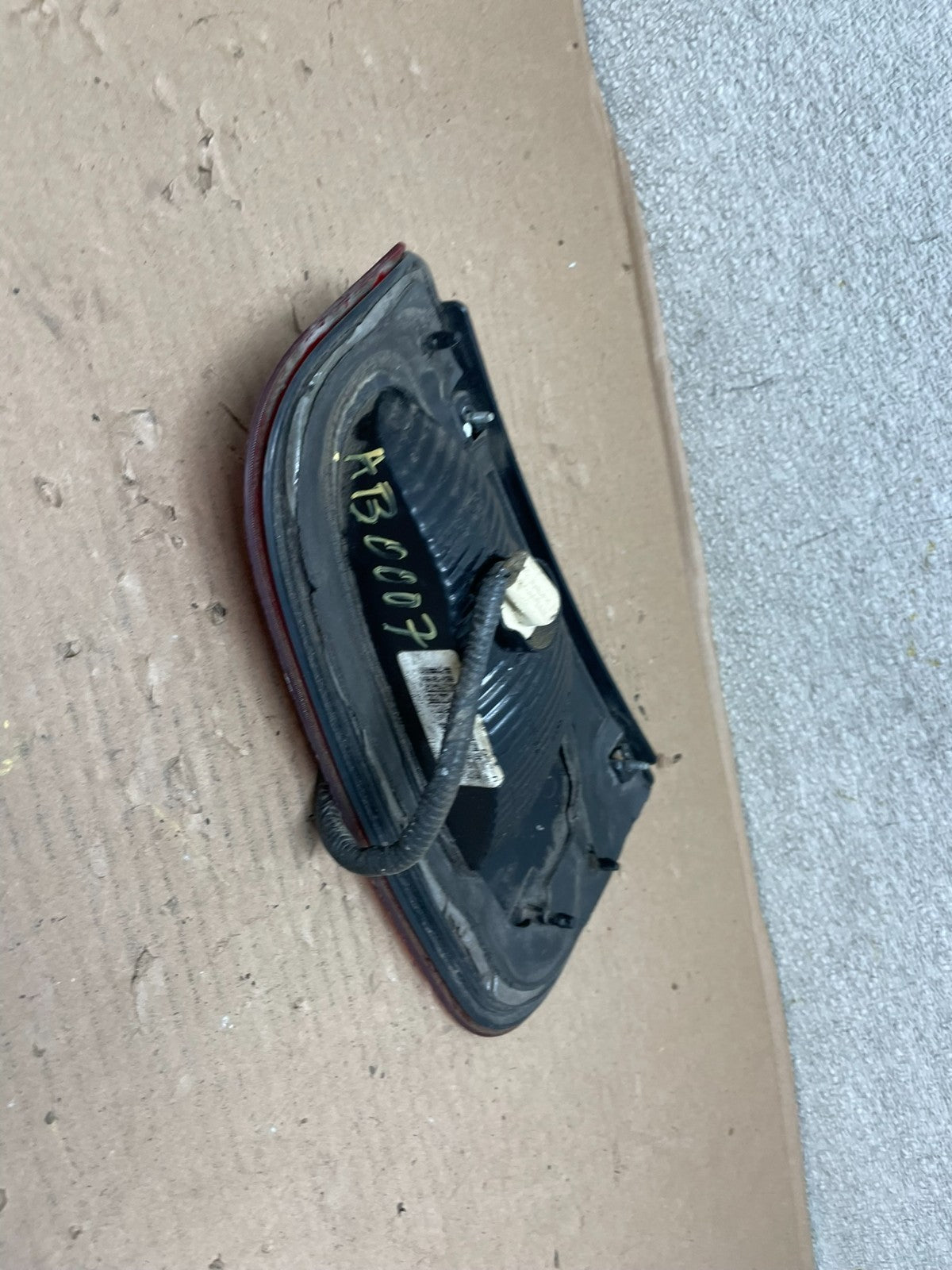 1998-2002 Lincoln Navigator Left Driver Lh Side Tail Light Inner Oem AB0007 LK4