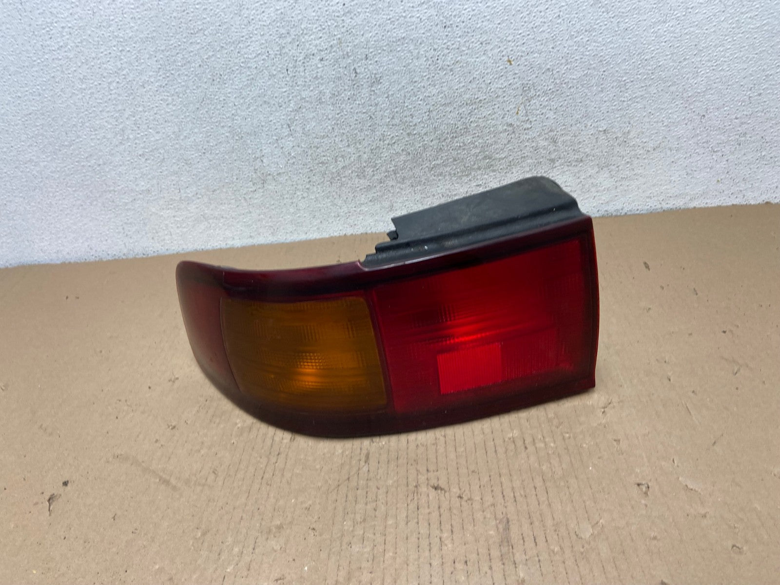 1995 - 1996 Toyota Camry Sedan Left Driver Side Lh Tail Light Lamp AF3131 LK0
