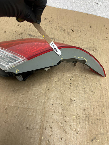 2009 to 2012 Toyota Venza Right Passenger RH Side Inner Tail Light OEM AC0138 DG5