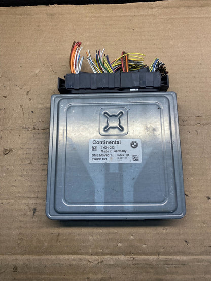 2007 - 2011 BMW 328i 528i E90 ECM ECU Engine Computer 7624052 AF4058 DW0