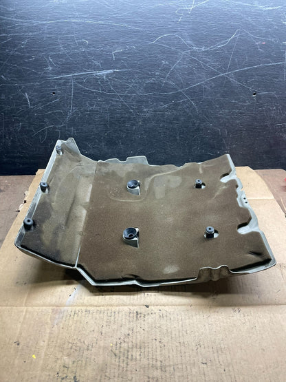 1997 to 2004 Cadillac Deville Seville Northstar Engine Motor Cover L3659 DG7