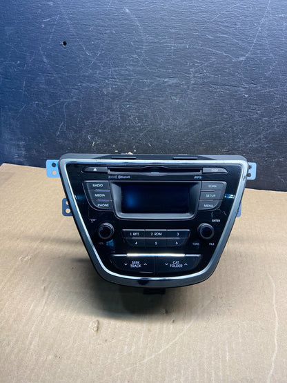 2011-2013 Hyundai Elantra Center Radio Climate Control Air Vent Bezel AF9383 DG0