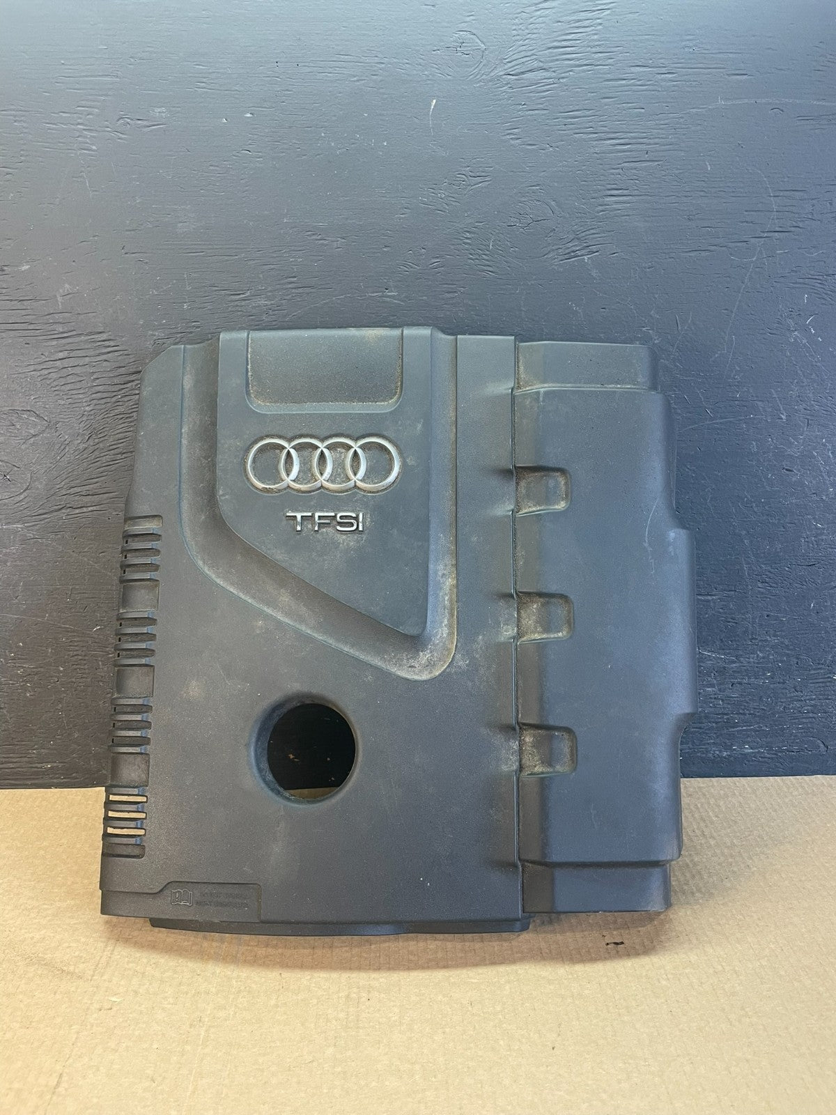 2009 to 2017 Audi A4 A5 A6 Q5 2.0L Engine Motor Cover Top Lid Trim AF3546 DG0