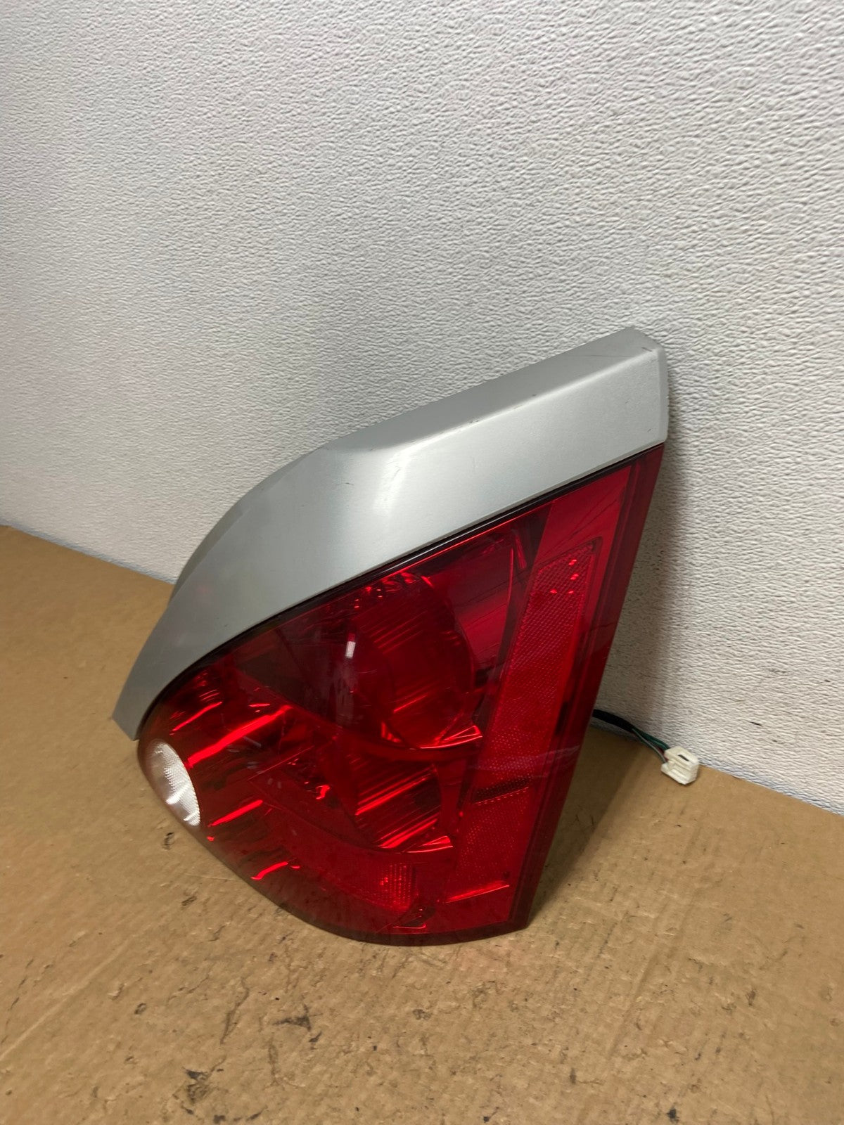 2004 2005 2006 2007 2008 Nissan Maxima Right Passenger Tail Light AC8285 LK1