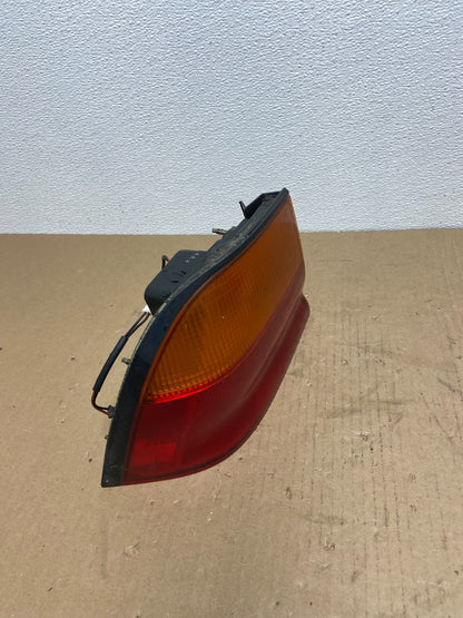 1995 1996 Nissan Maxima Left Driver LH Side Tail light Oem AB6434 DW2