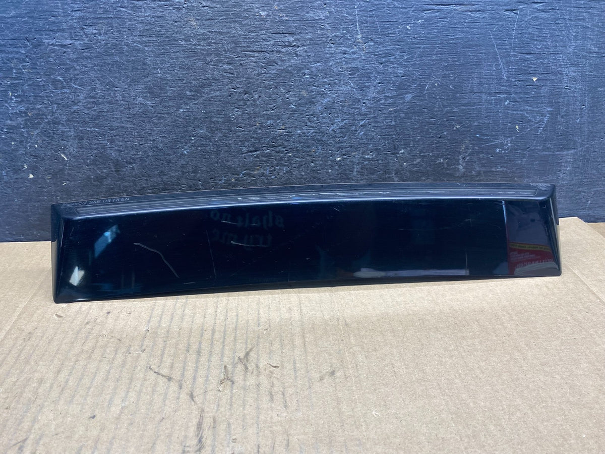 2020-2024 Ford Explorer Rear Third Brake 3rd Light Lamp AH1769 DG0