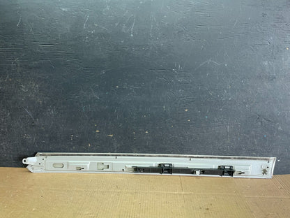2005 to 2010 Honda Odyssey Right Side Rail Cover Quarter Trim Molding J3922 DG5