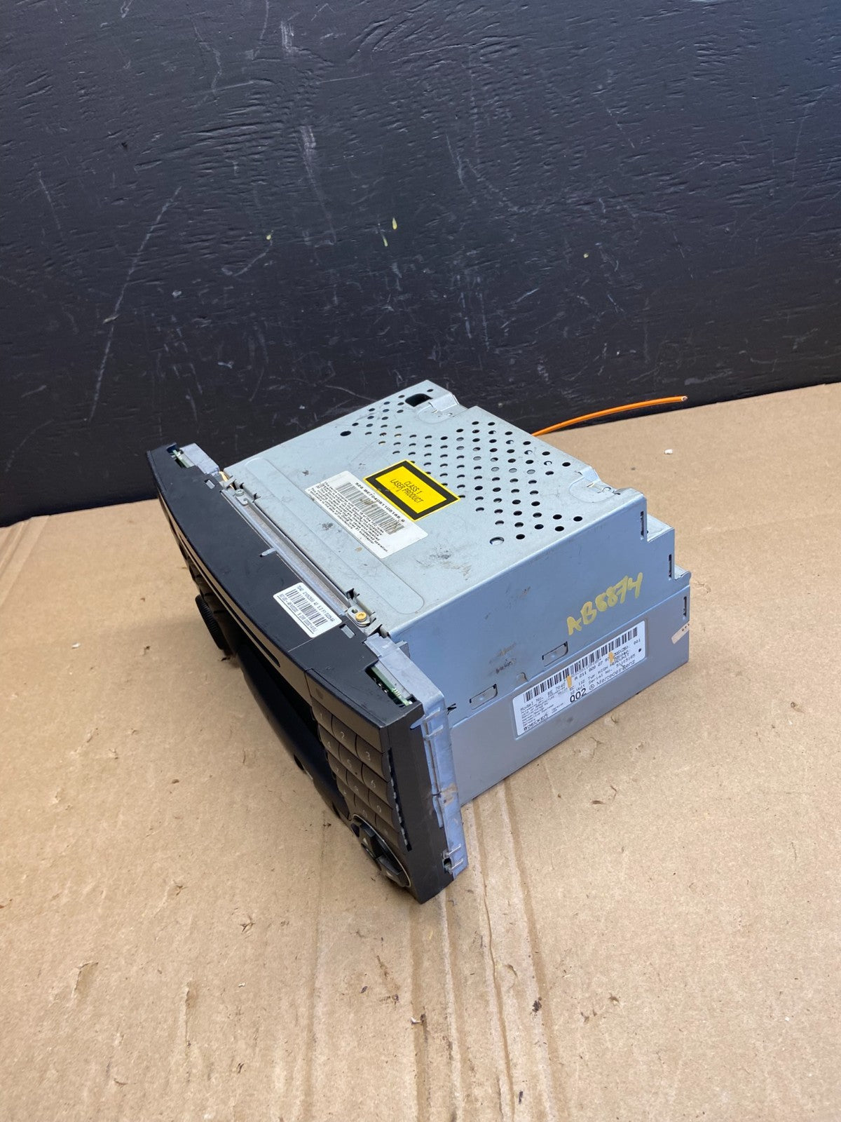 2005-2007 Mercedes-Benz S550 CLS550 Command Head Navigation Radio CD AB8874 DG3