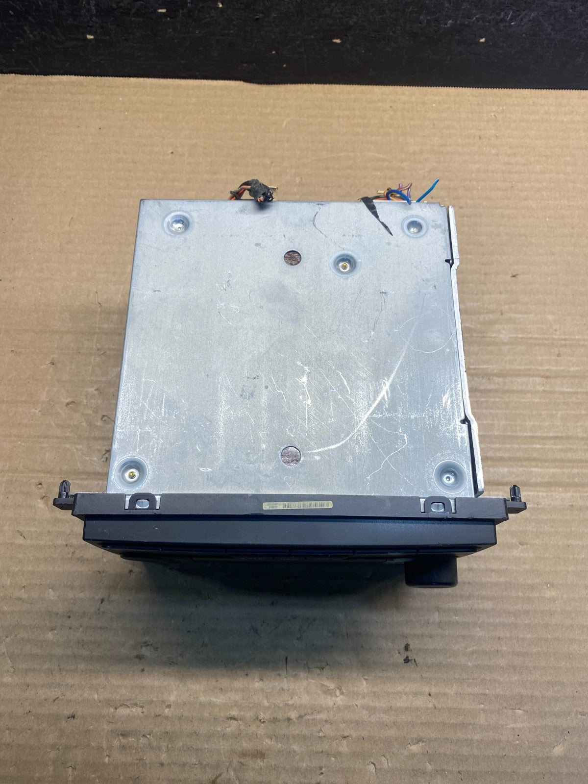 2005 to 2007 Ford Five Hundred Montego Radio CD Player AF3883 DW4