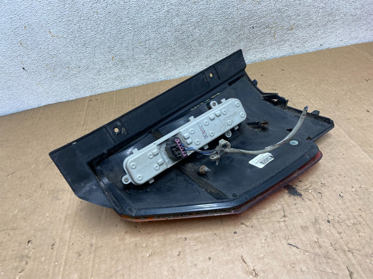2002-2009 GMC Envoy Right Passenger RH Side Tail Light AI9207 LK6