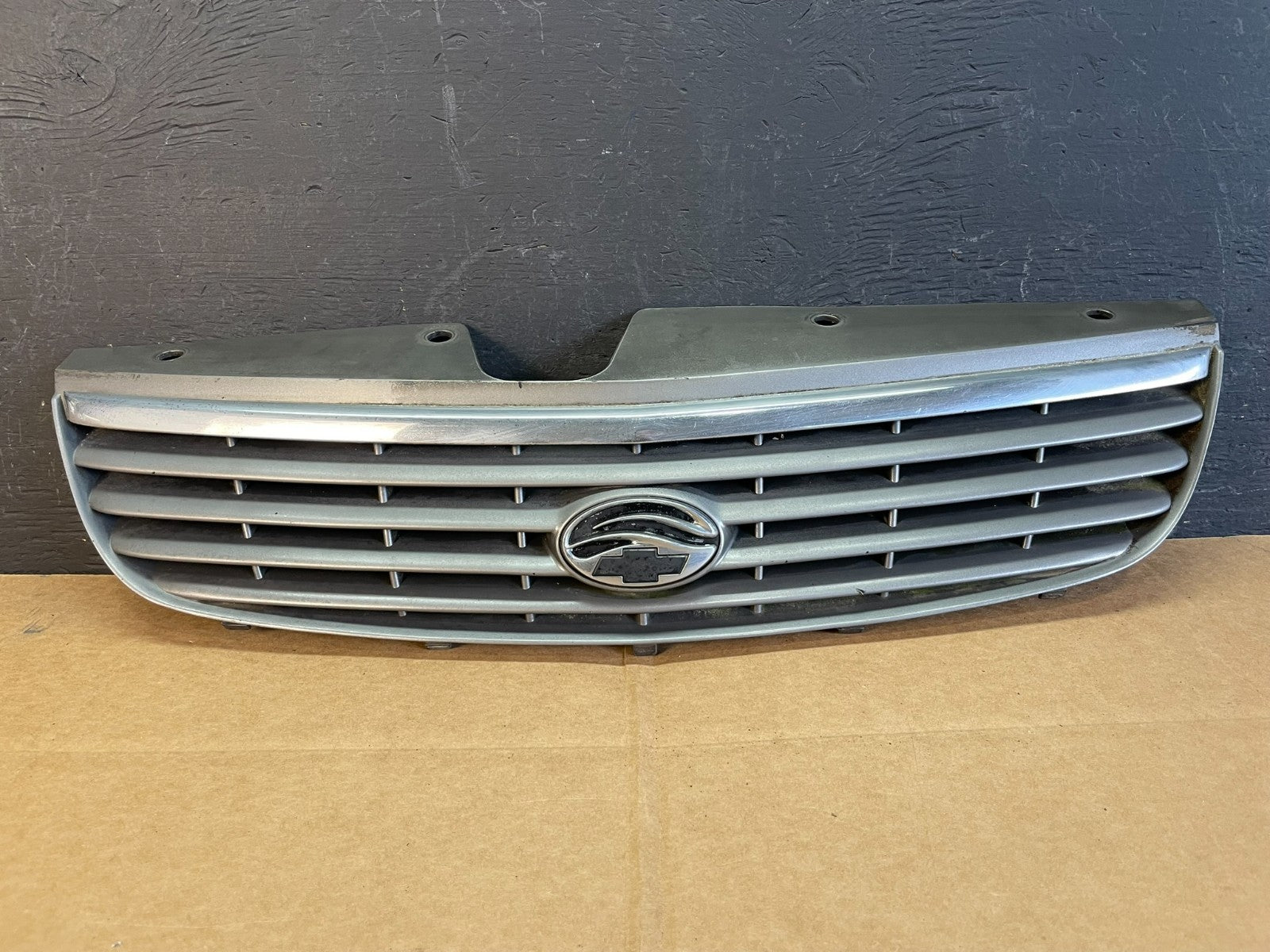 1997 1998 1999 Chevrolet Malibu Front Upper Grill Grille AE0789 DG0