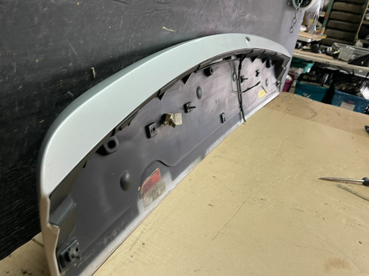 2011 to 2016 Chrysler Town & Country Rear Back Wing Spoiler U7482 DG7