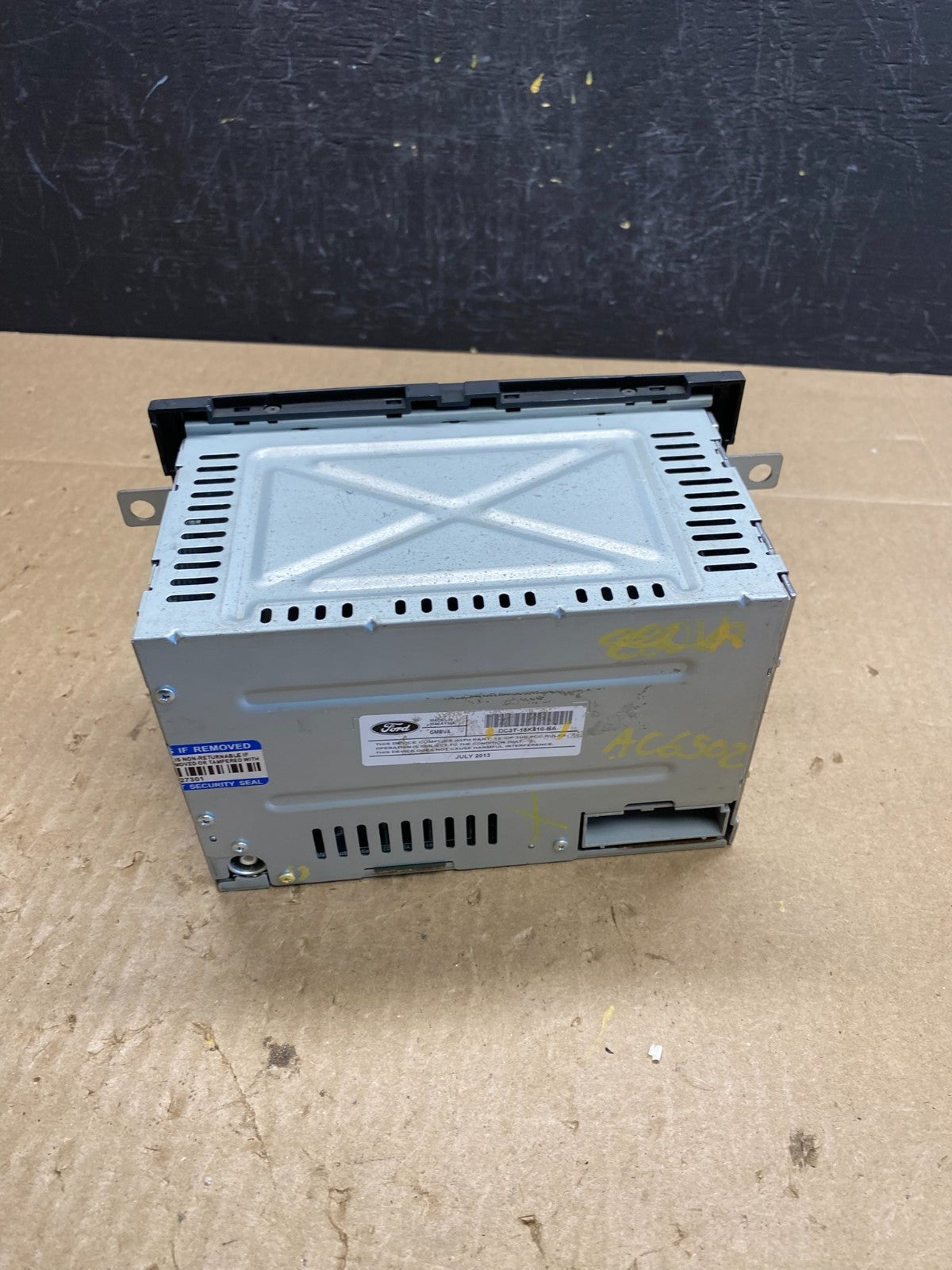 2013 to 2016 Ford F250 F350 Radio Audio AM/FM Receiver ac6502 DG4