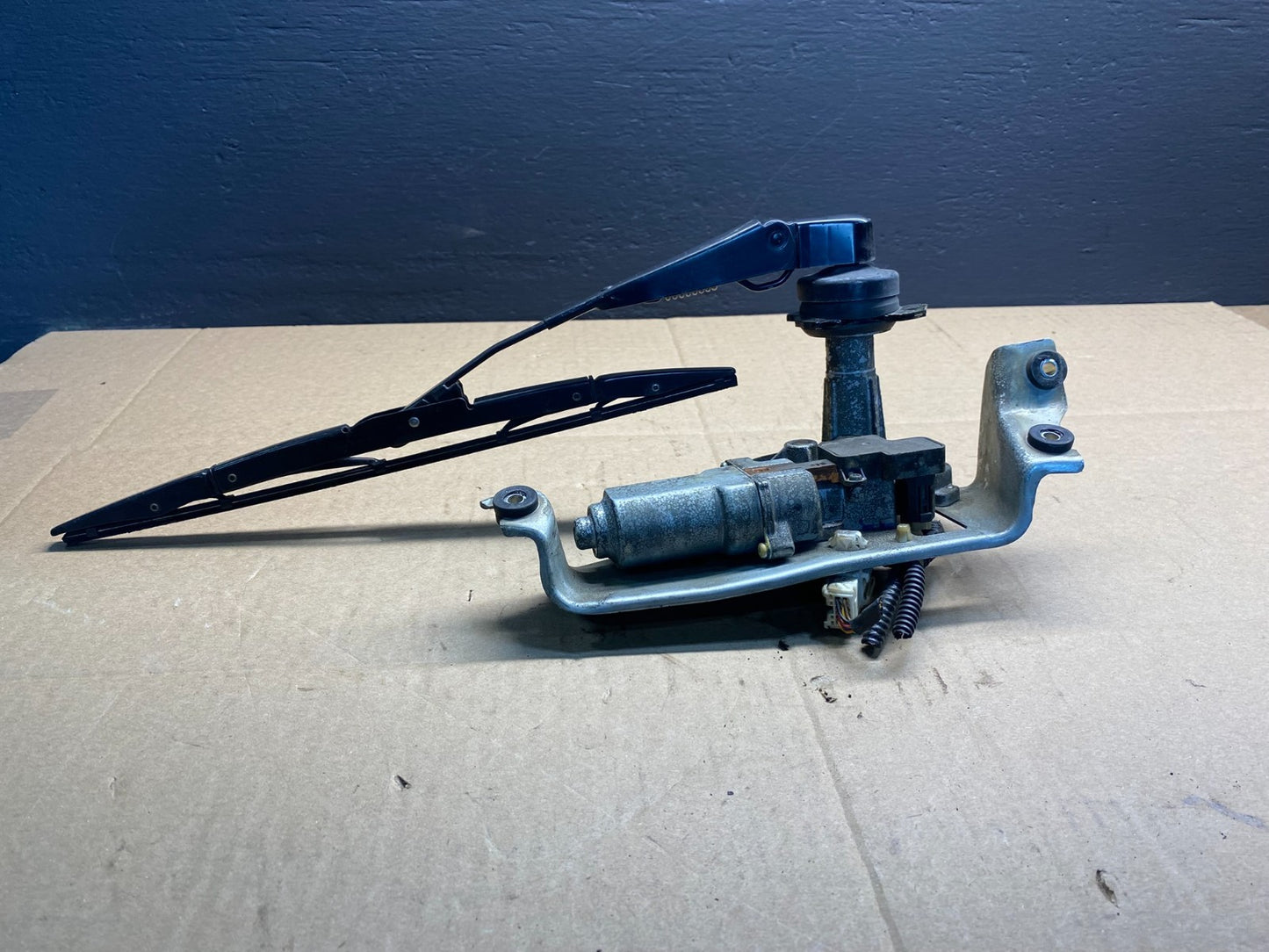 2013 to 2018 Acura RDX OEM Rear Trunk Tailgate Wiper Motor AB42071