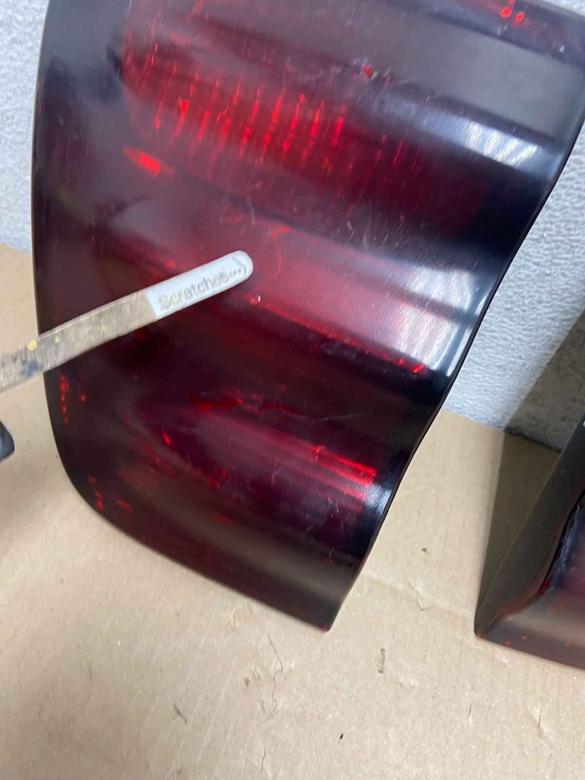 2001- 2004 Toyota Sequoia Left+Right Side Tail lights Inner AG5856 DW3