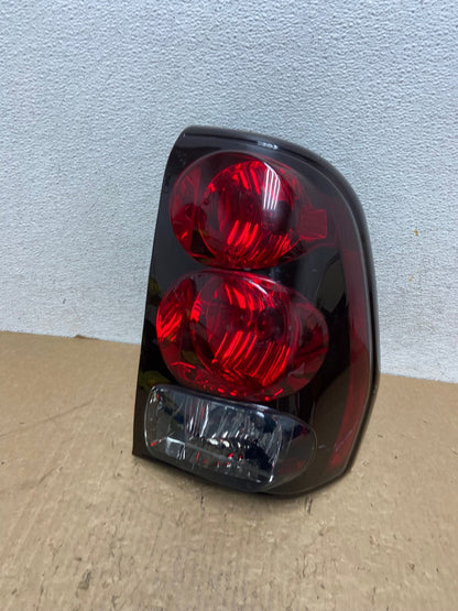 2002 to 2009 Chevrolet Trailblazer Right Passenger Rh Tail Light DEPO AG1196 LK0