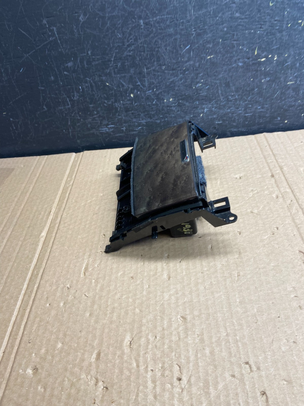 2006 to 2012 Lexus IS250 IS350 Center Console Ash Tray Ashtray AF6176 DG1