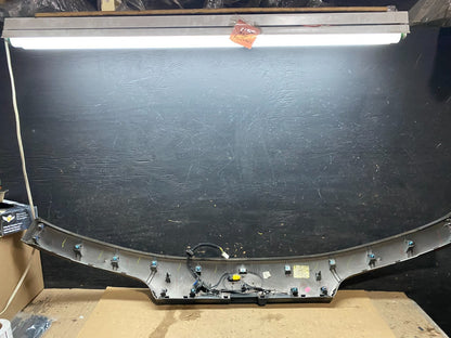 2014 to 2015 Kia Sorento Rear Trunk Lift gate Cover Panel Oem X3331 DG10