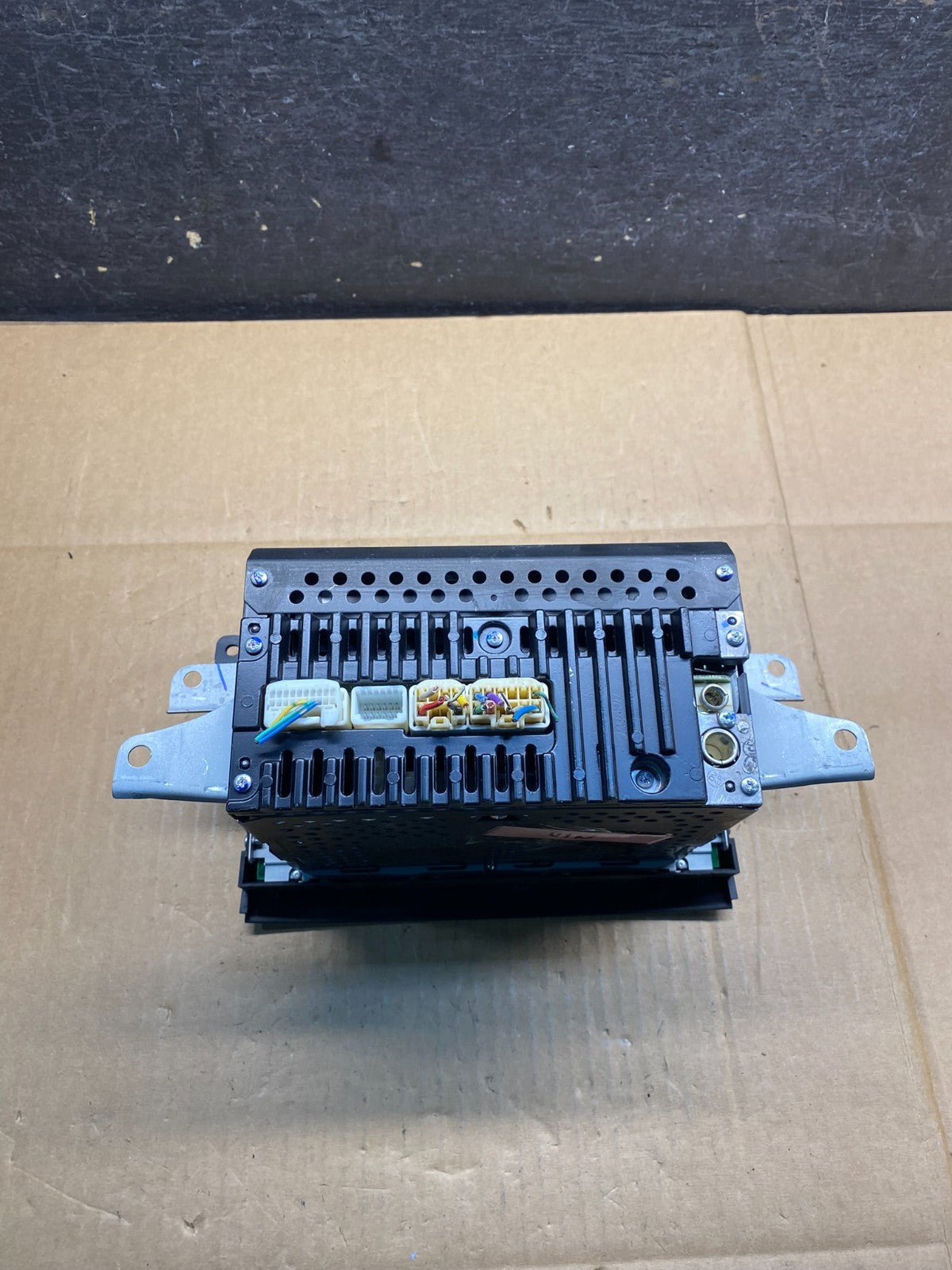 2004 to 2010 Toyota Sienna AM FM CD WMA Mp3 Radio Receiver AI7659 DG5