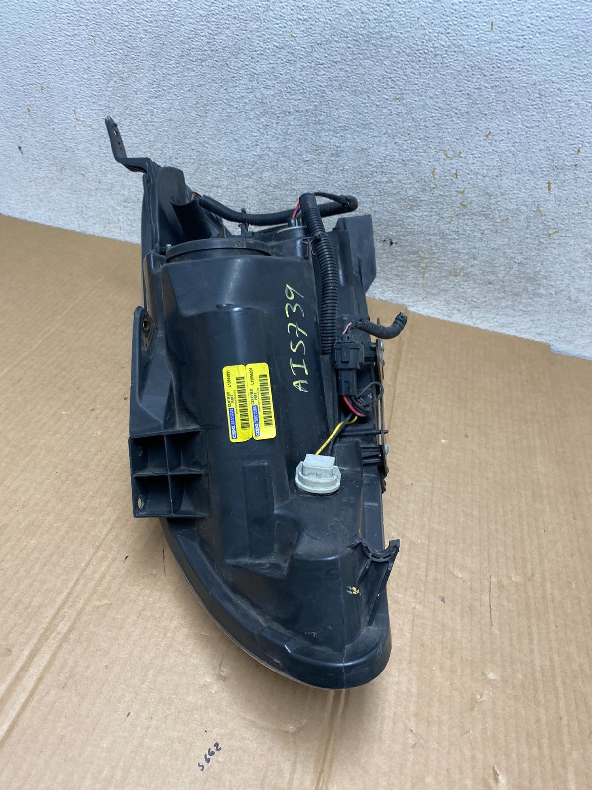 2013 - 2015 Nissan Sentra W/LED Halogen Right Passenger Headlight TYC AI5739 DW9