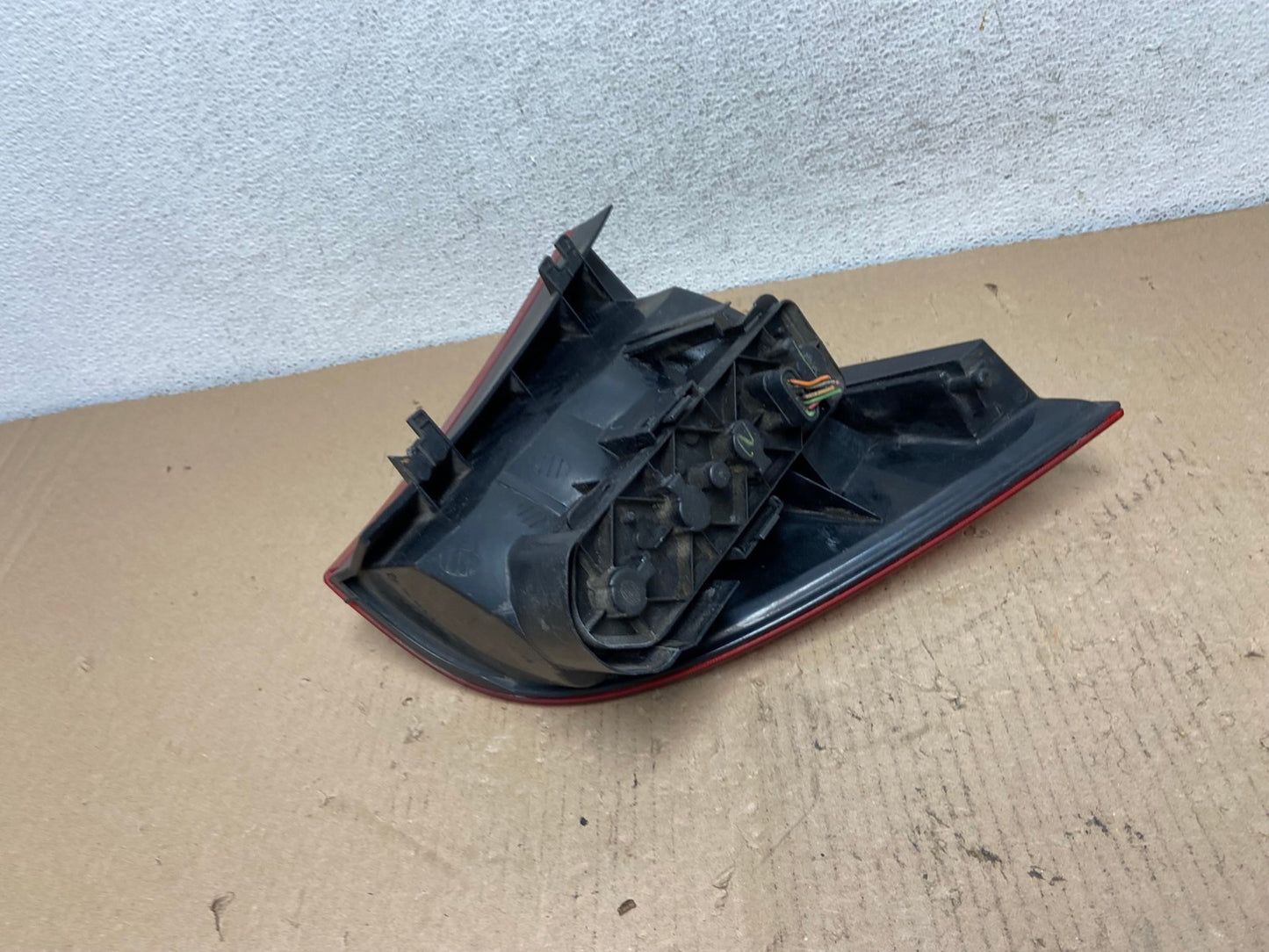 1998 to 2001 Mercedes ML320 ML-Class Right Passenger Rh Tail Light AF3244 LK6