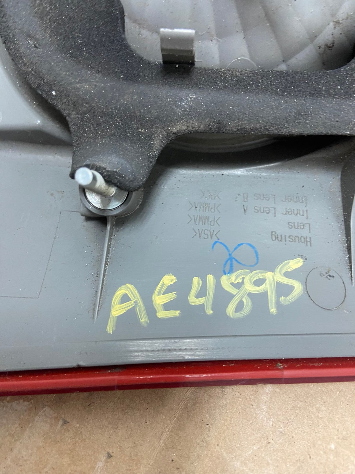 2006 - 2010 Toyota Sienna Left Driver Lh Side Inner Tail Light AE4895 LK6