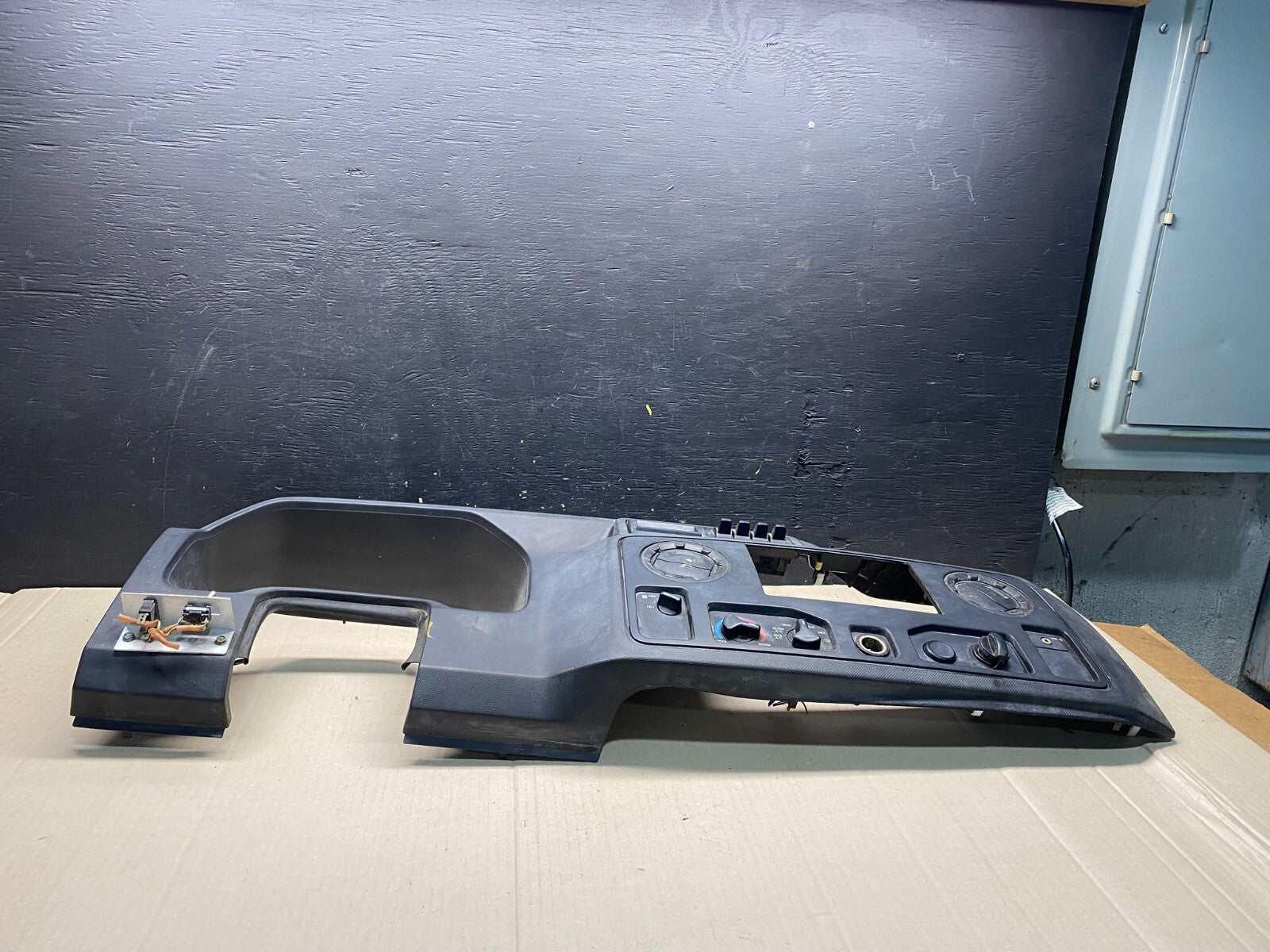 2009 - 2014 Ford E150 E250 Gauge Speedometer Cluster Radio Bezel Trim O1593 DG1