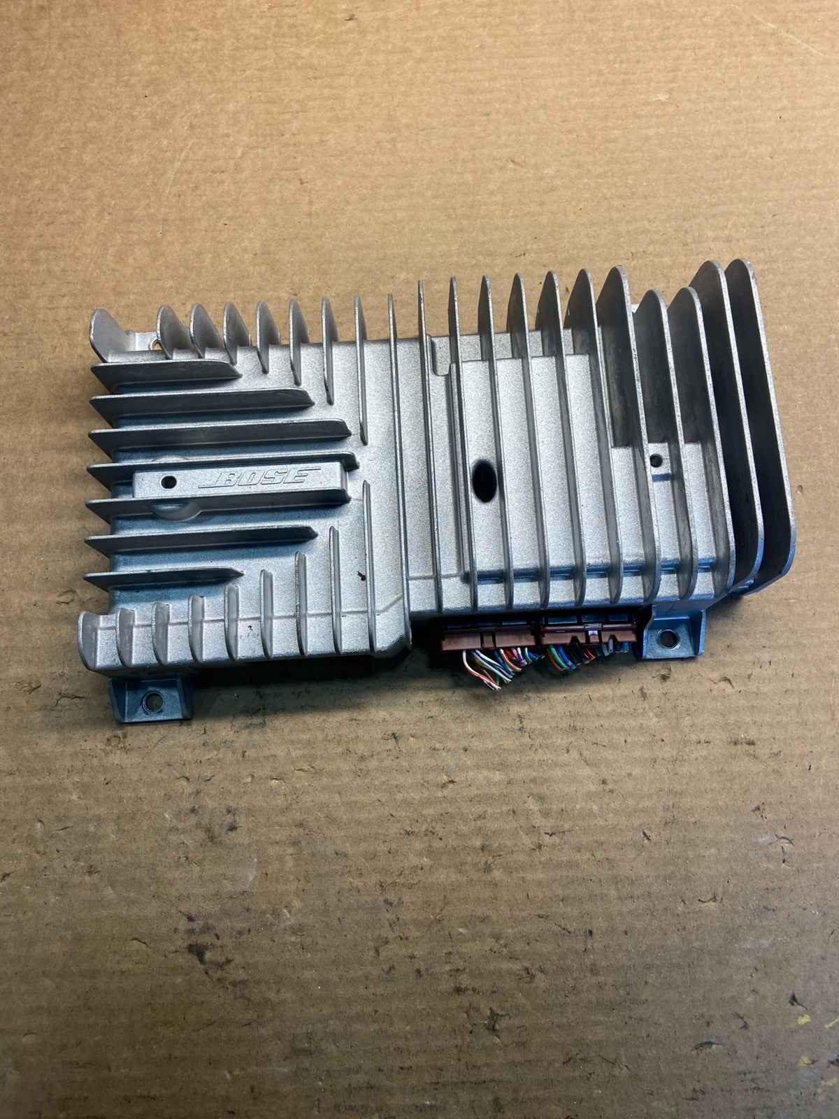 2009 to 2014 Nissan Maxima Radio Audio System Amplifier Module AMP aa0693 DG0