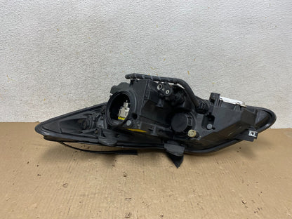 2009 - 2011 Hyundai Genesis Right Passenger RH Xenon HID Headlight AH5962 DW6