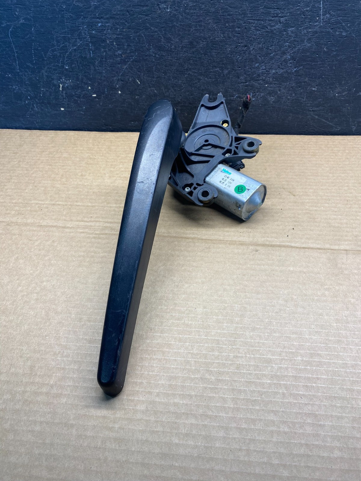 2013 - 2022 Chevrolet Trax Rear Wiper Motor af6715 DG2