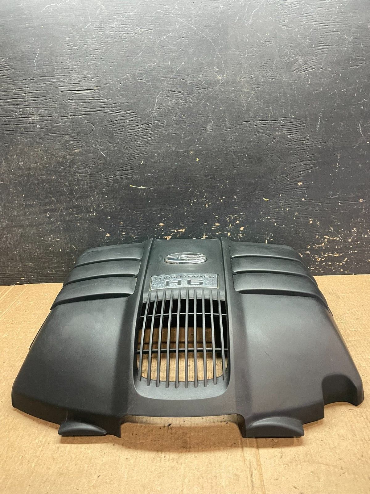 2007 to 2014 Subaru Tribeca 3.0L Factory Engine Cover 14025AA24A z6044 DG3
