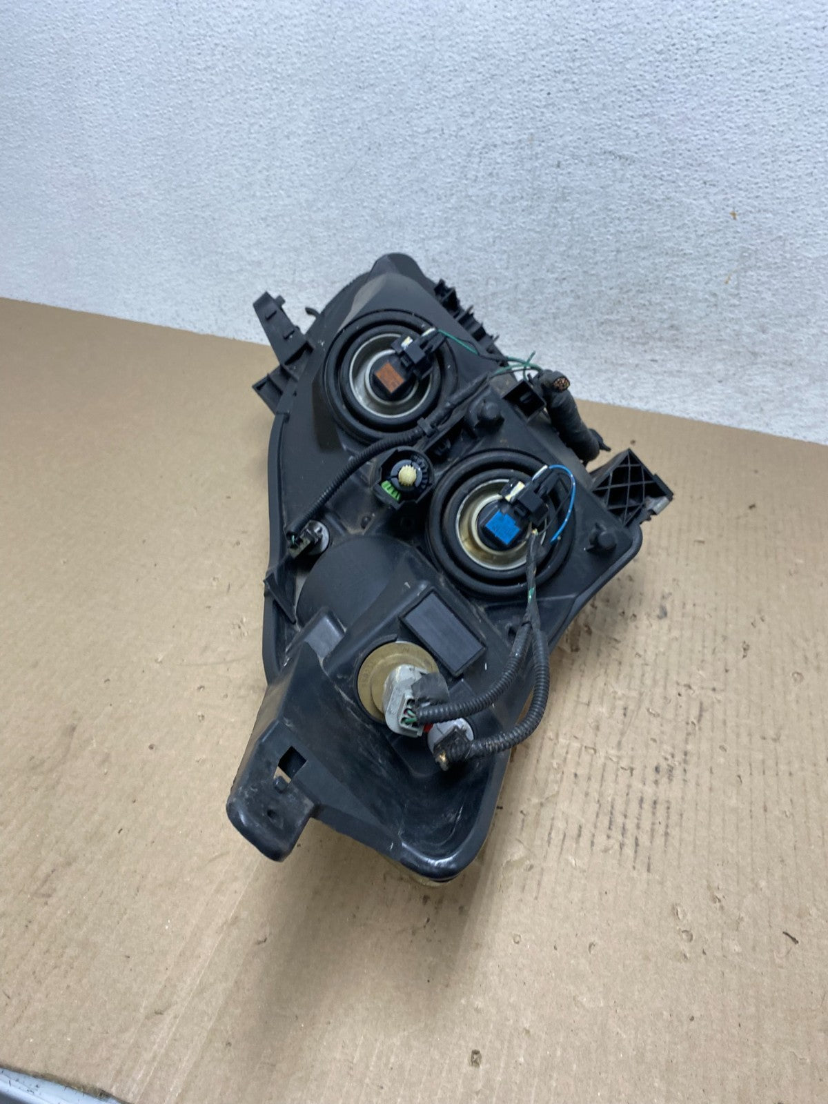 Sedan 2010 2011 2012 Nissan Altima Left Driver Side Headlight AE7062 DW9